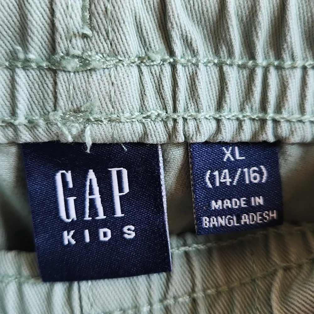 Gap Kids Boys Elastic Waistband Stretch Soft Twill Shorts Granite Green Size XL